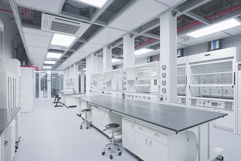 阿坝实验室革新：安全与科技的现代融合